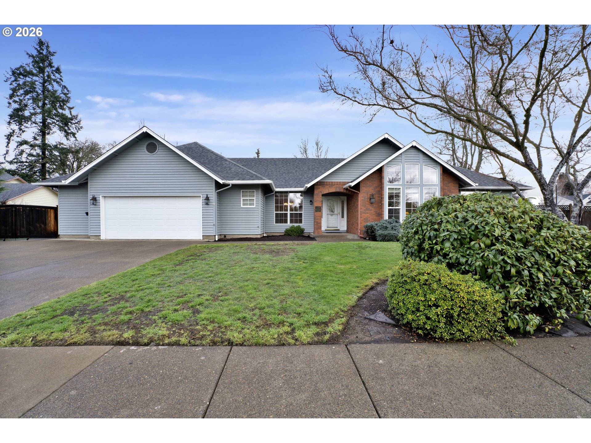 Eugene, OR 97404,223 BERINGER CT