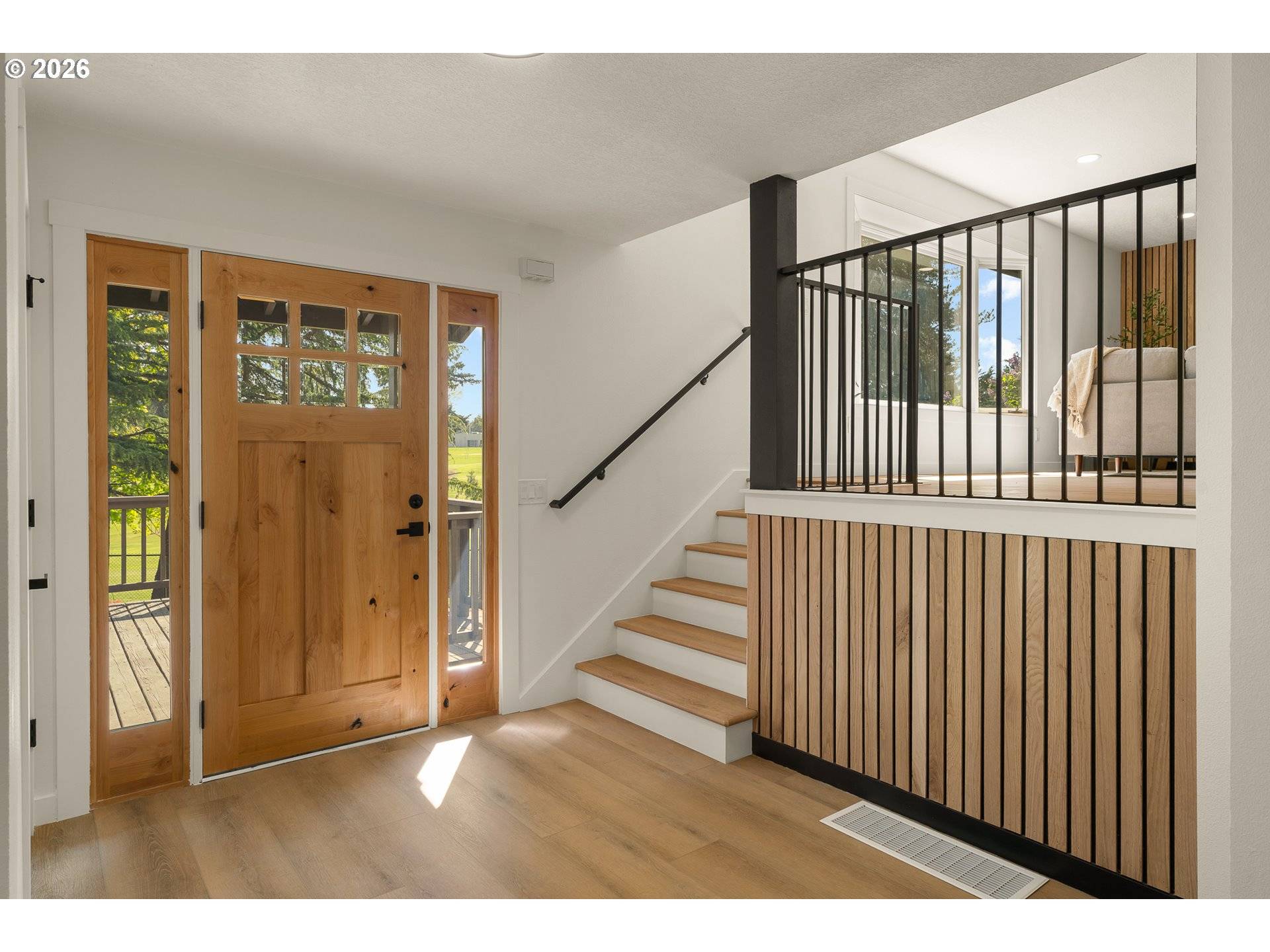 Lake Oswego, OR 97034,17349 BANYAN LN