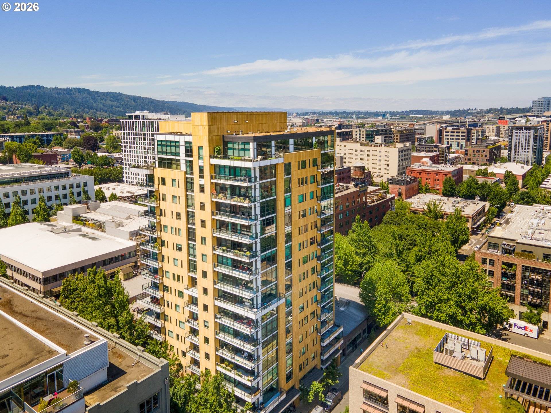 Portland, OR 97209,311 NW 12TH AVE #903