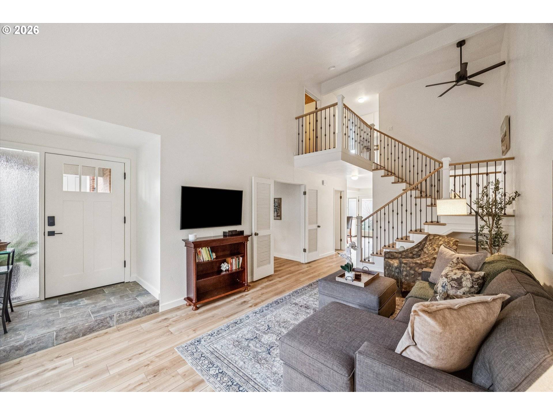 Lake Oswego, OR 97034,1273 BOCA RATAN DR