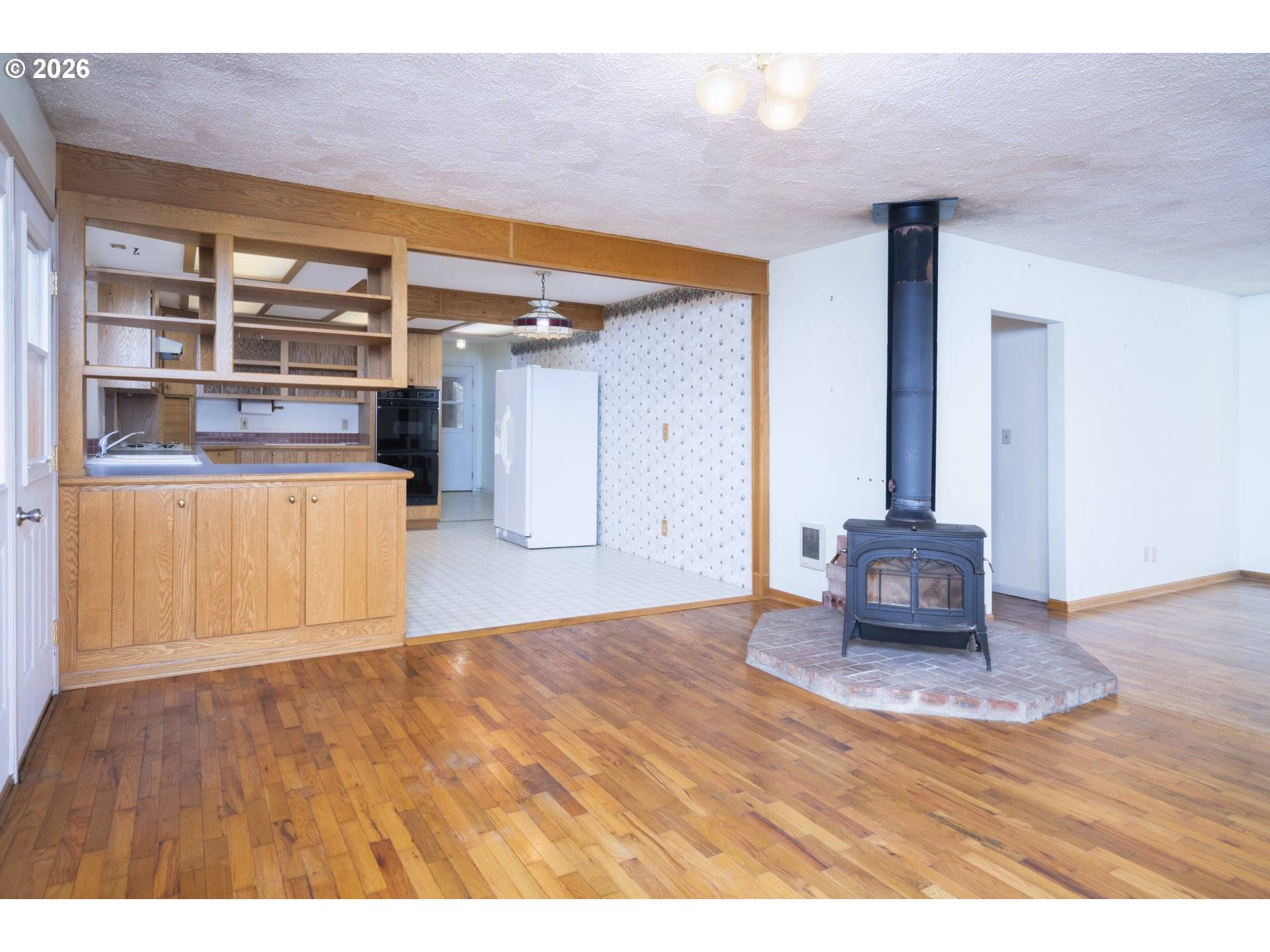 Oakland, OR 97462,233 CROWSFOOT RD