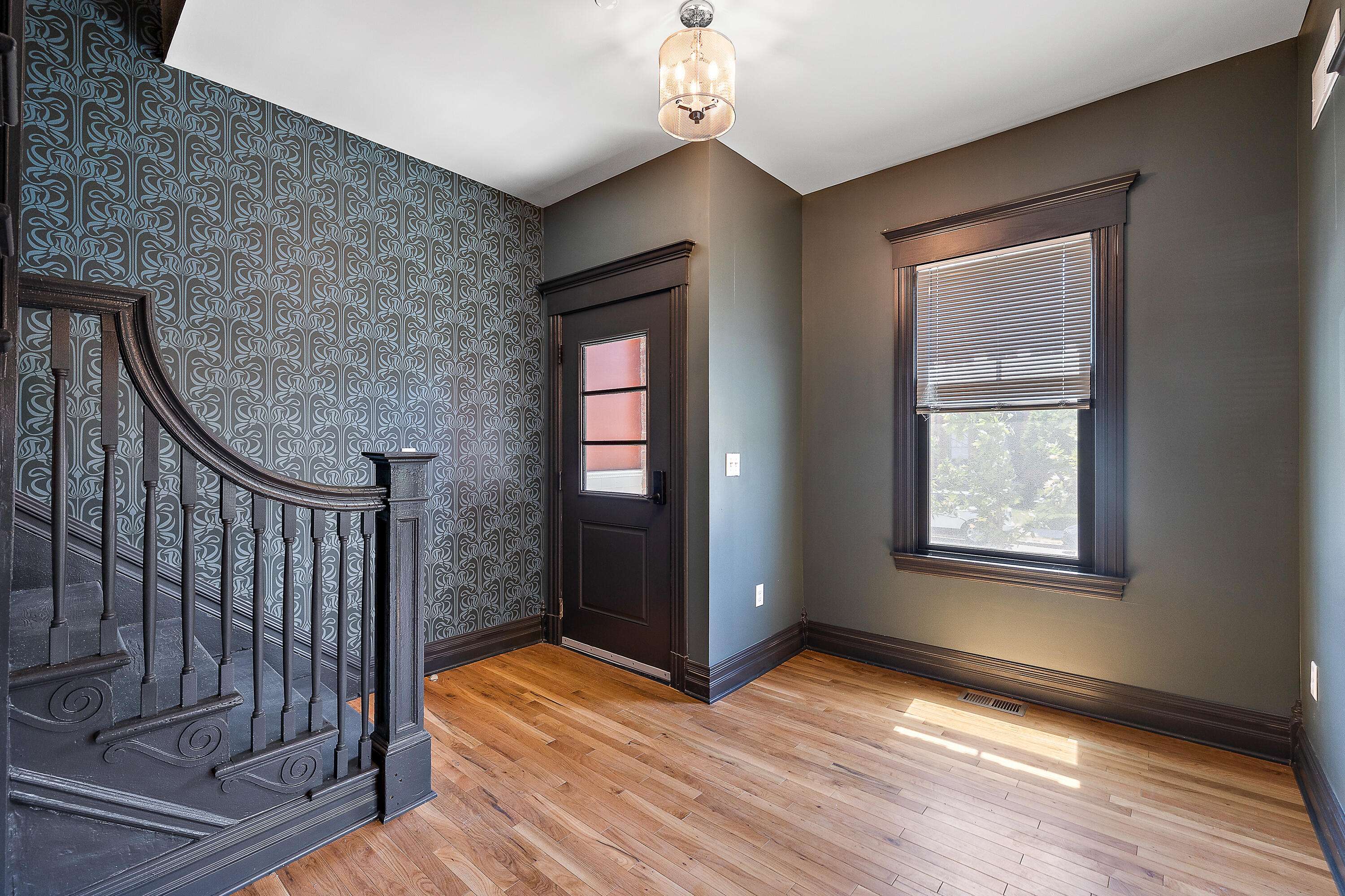 Detroit, MI 48209,4004 Porter ST