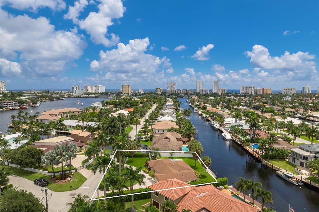 Pompano Beach, FL 33062,2200 SE 8th St