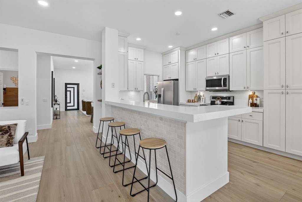 Weston, FL 33327,1012 Fairfield Meadows Dr