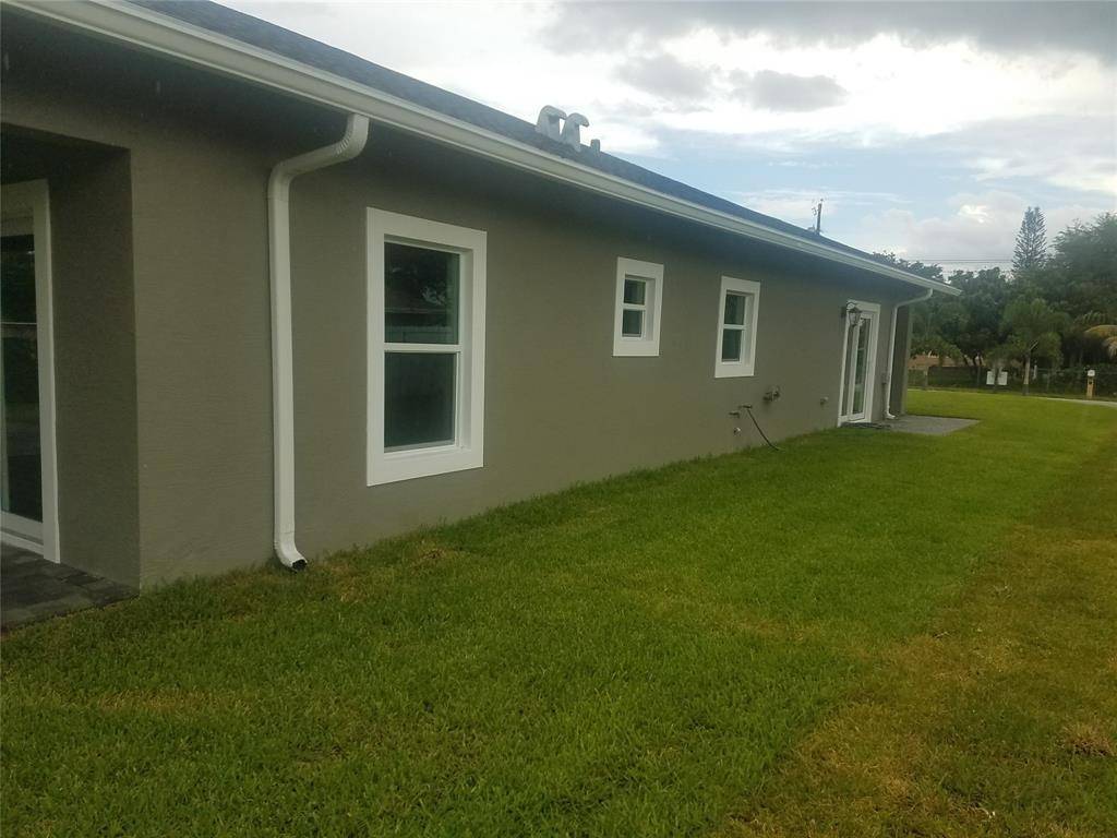 West Palm Beach, FL 33406,2643 Kentucky St