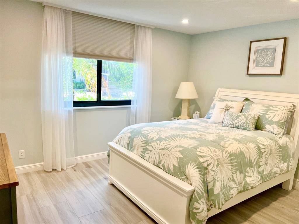 Fort Lauderdale, FL 33316,1556 S Ocean Ln #103