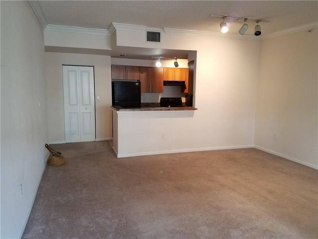 Coral Springs, FL 33067,5840 W Sample Rd #103