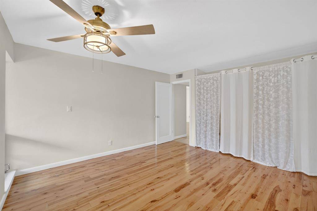 Fort Lauderdale, FL 33316,1700 SE 15th St #308