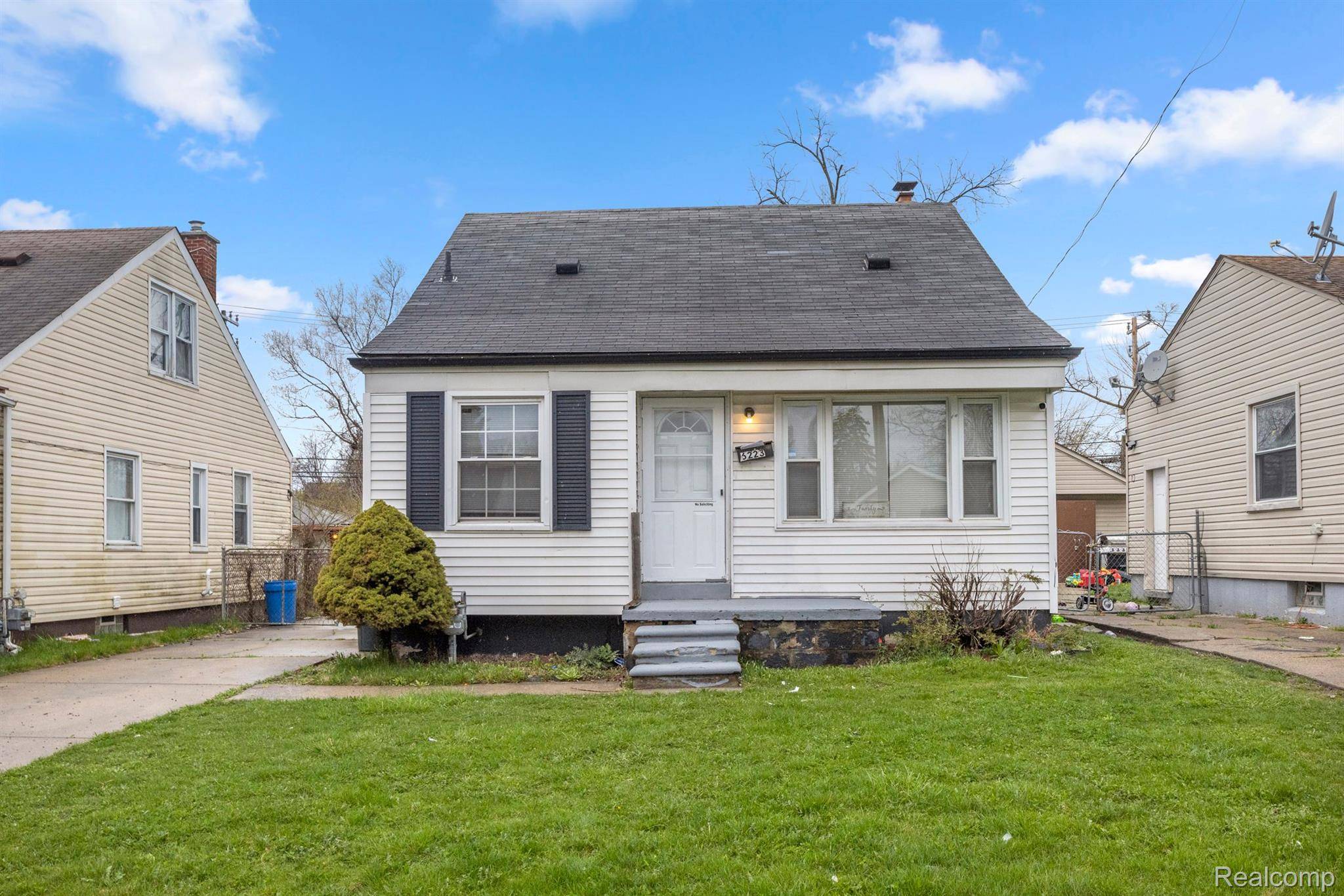 Detroit, MI 48228,6223 FAUST AVE