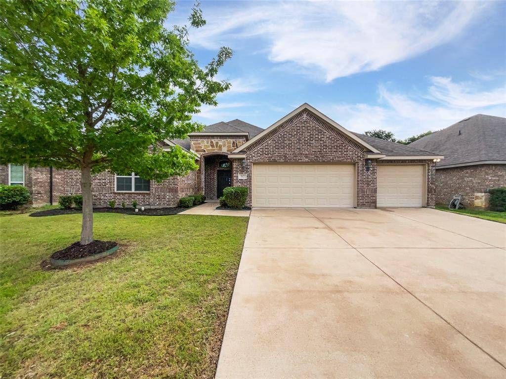 Burleson, TX 76028,312 Canadian Lane