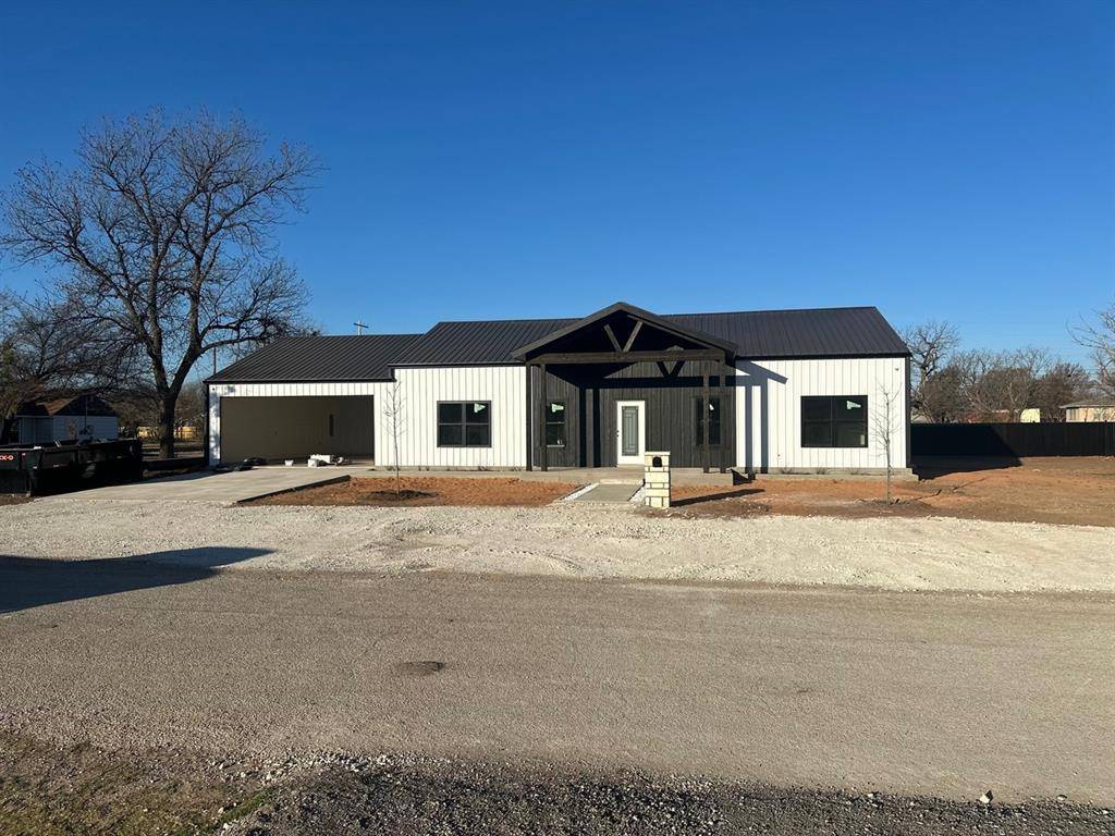 Merkel, TX 79536,822 Rose Street