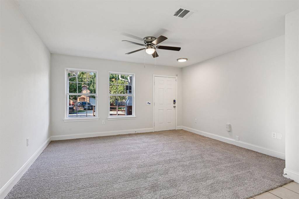 Dallas, TX 75215,2714 Silkwood Street