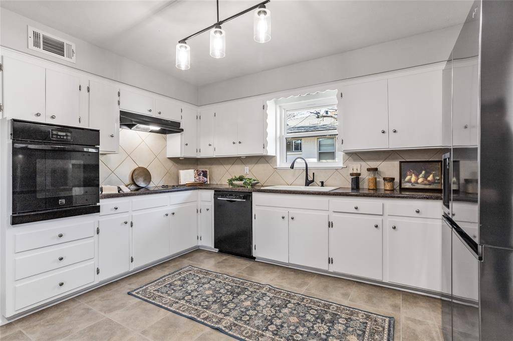 Richardson, TX 75080,1214 Holly Drive