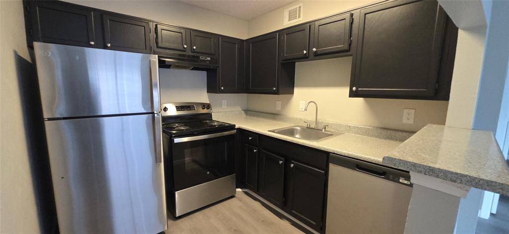 Dallas, TX 75252,18333 Roehampton Drive #927