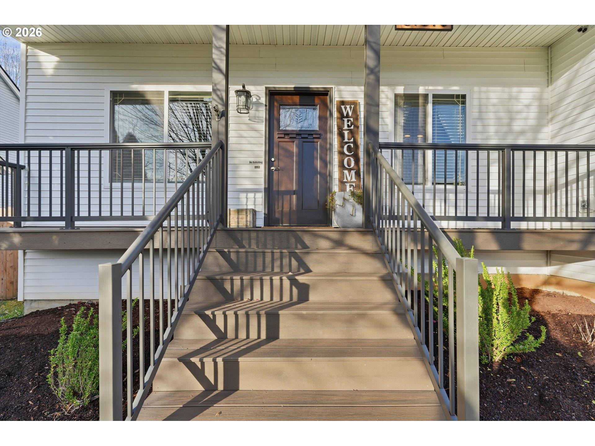 Sandy, OR 97055,37373 GOLDENRAIN ST