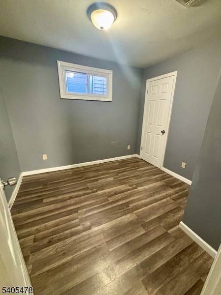 Newark City, NJ 07108,792 S 15Th St