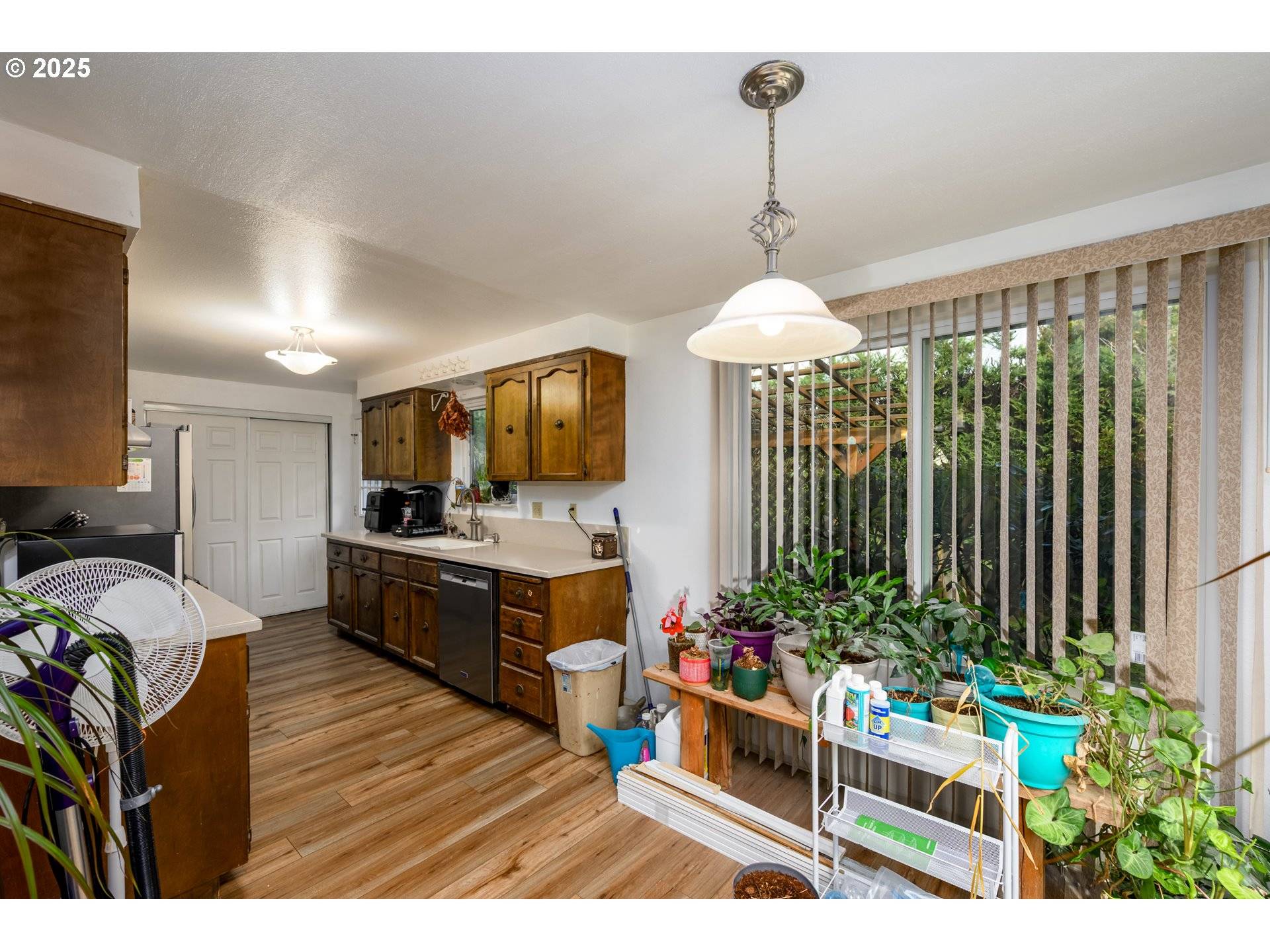 Myrtle Creek, OR 97457,125 SUSAN ST