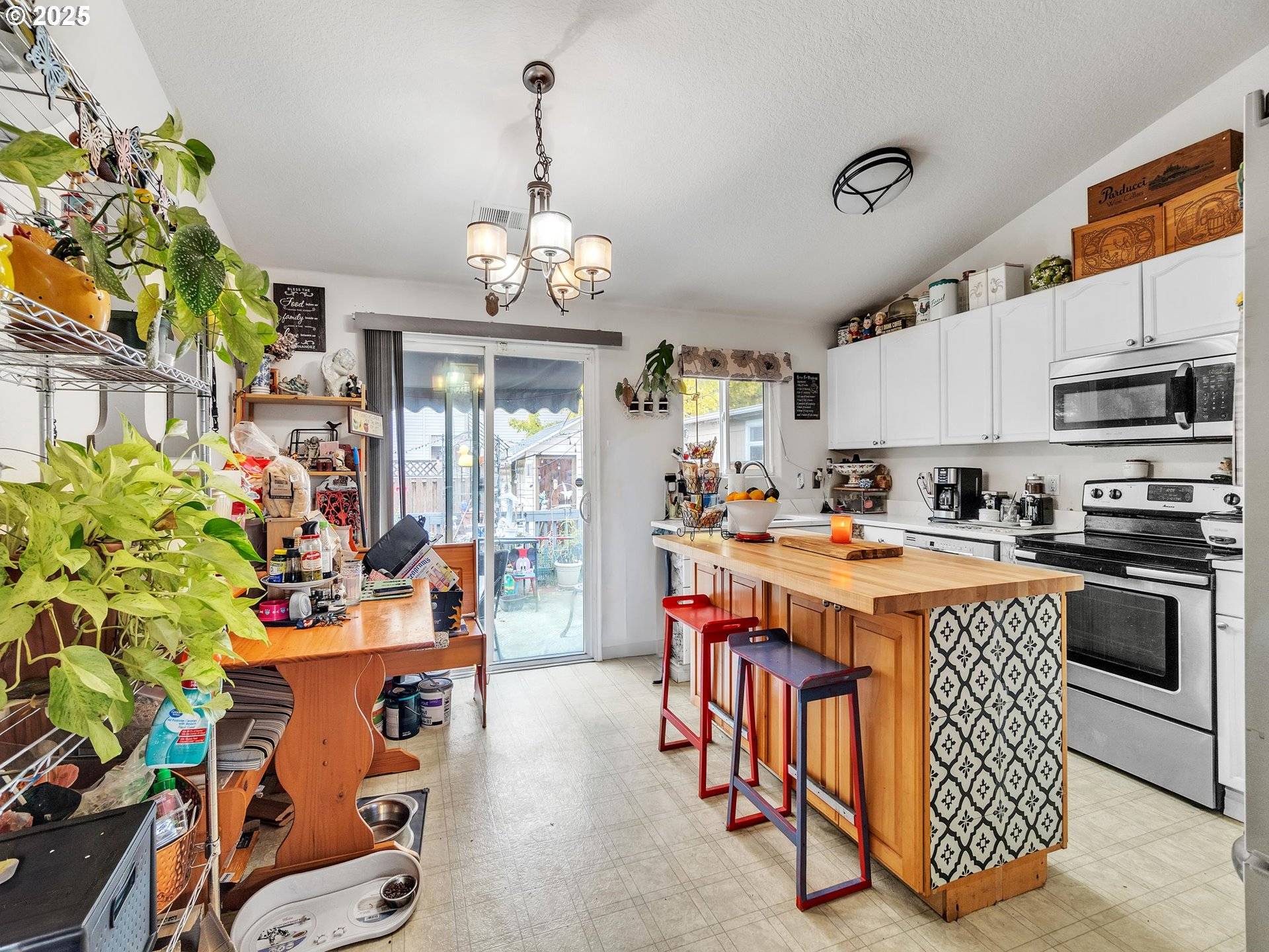 Woodburn, OR 97071,289 HARVARD DR