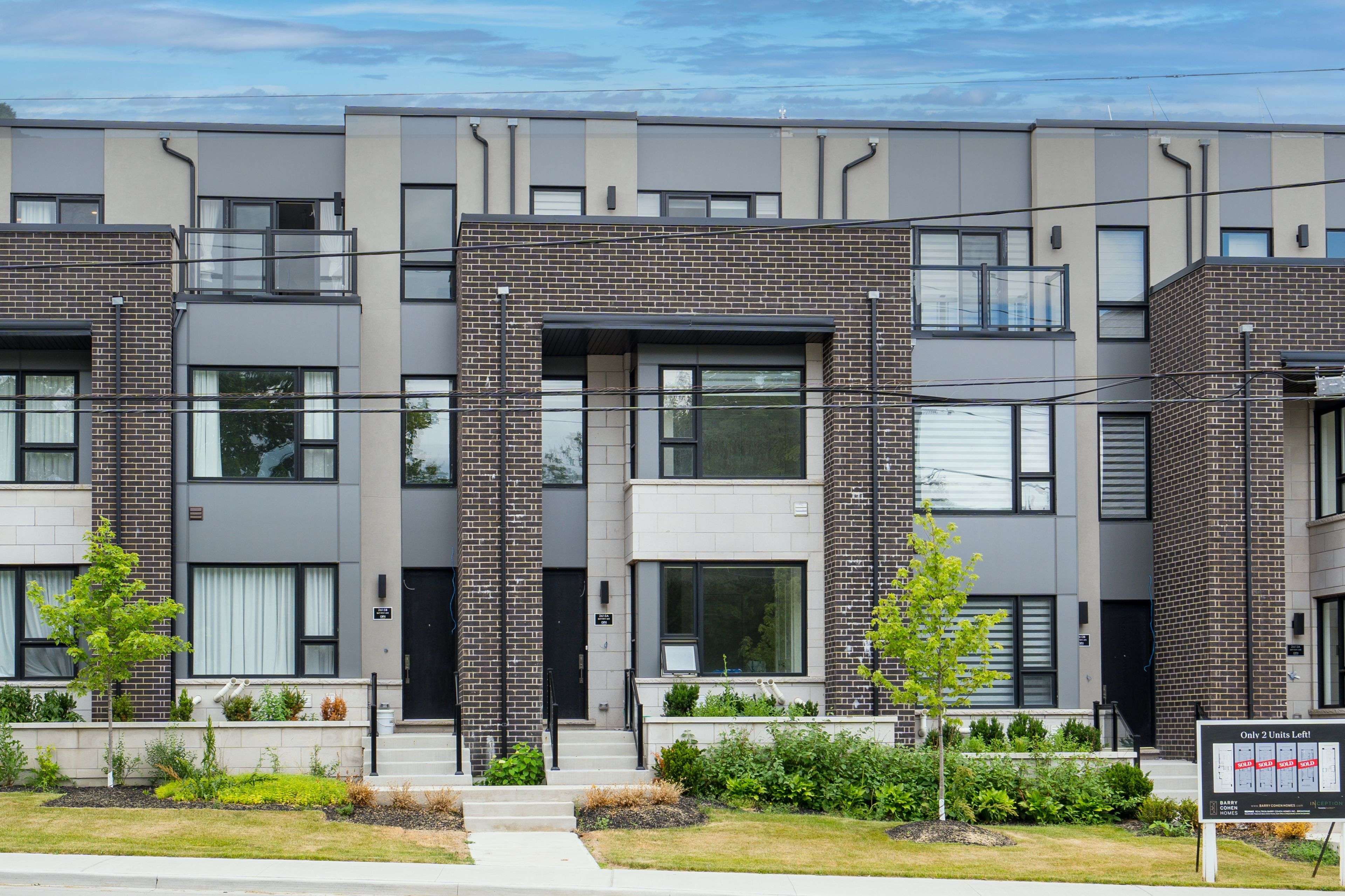 Toronto C12, ON M2L 1B5,2615A BAYVIEW AVE W