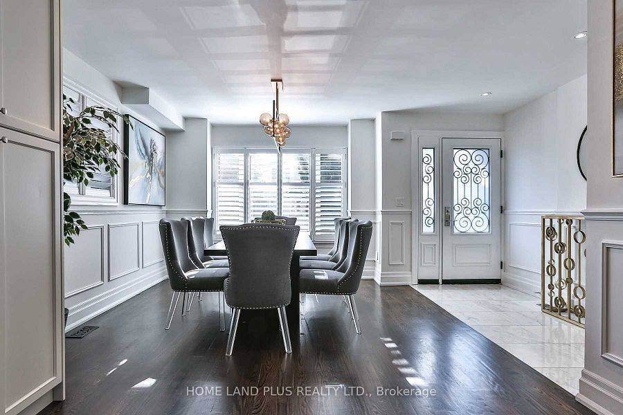 Toronto C04, ON M4N 1X4,248 Ranleigh AVE