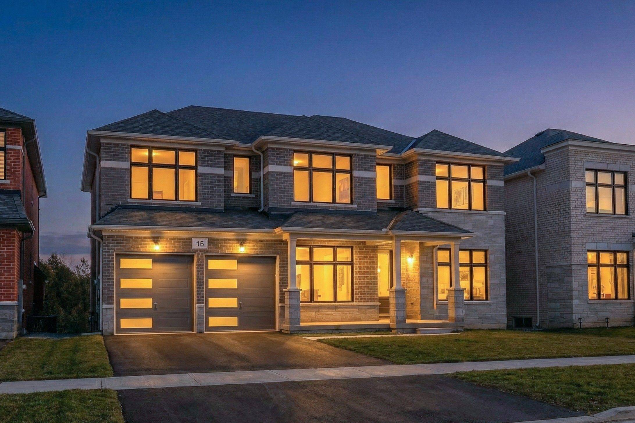 Georgina, ON L0E 1R0,15 Rail Trail CT W