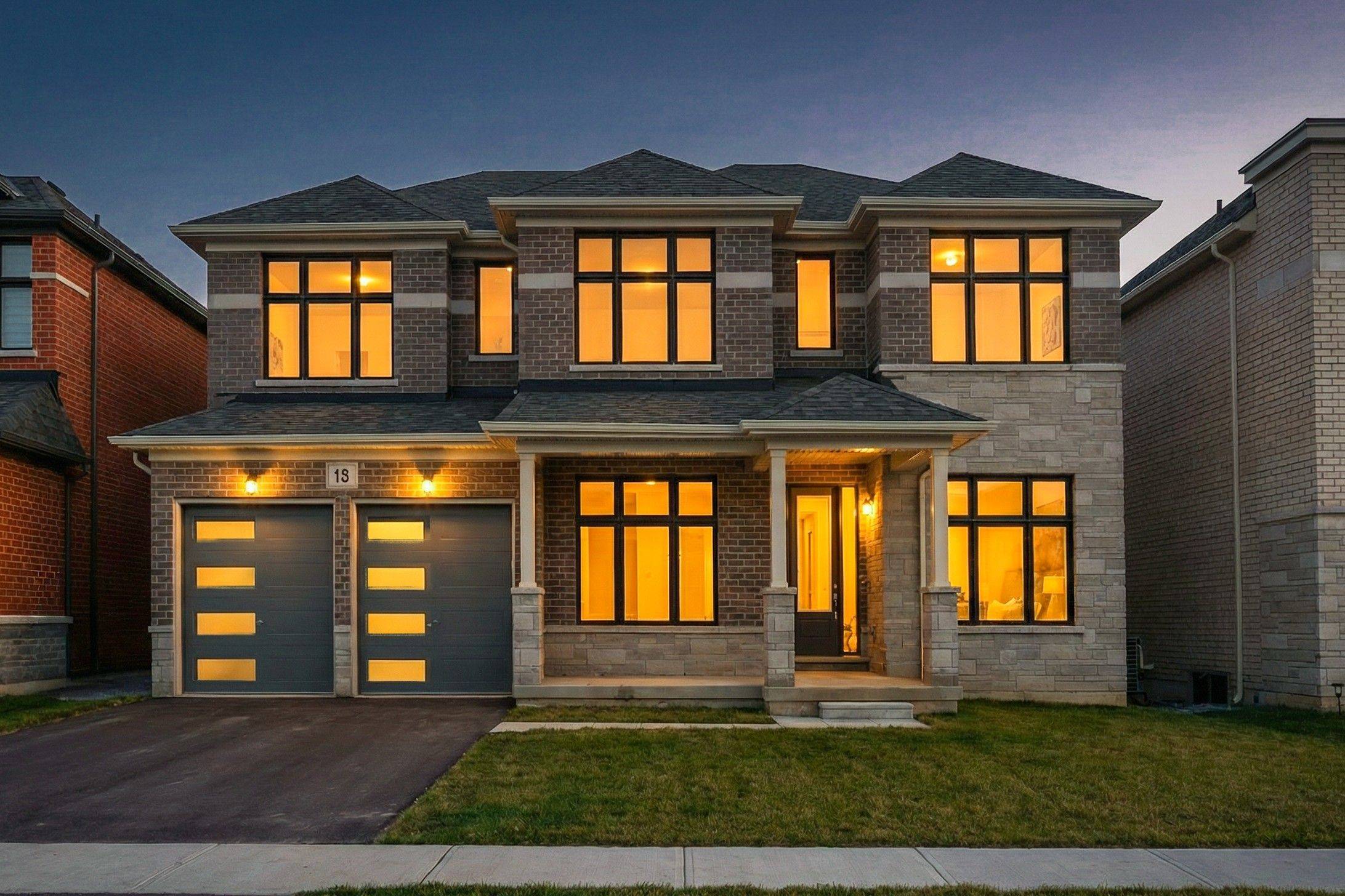 Georgina, ON L0E 1R0,15 Rail Trail CT W