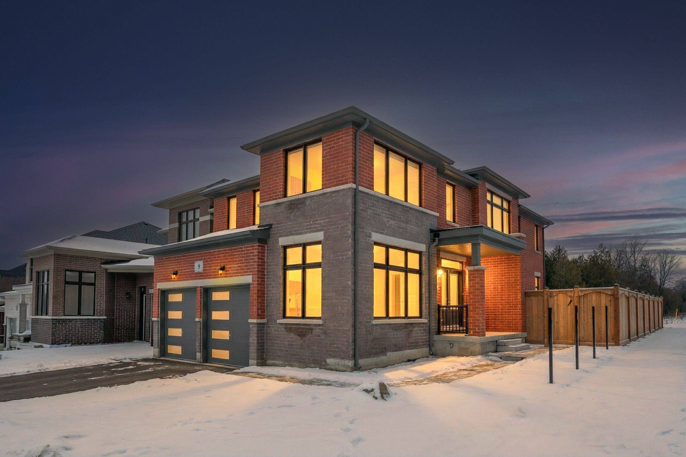 Georgina, ON L0E 1R0,1 Big Canoe DR