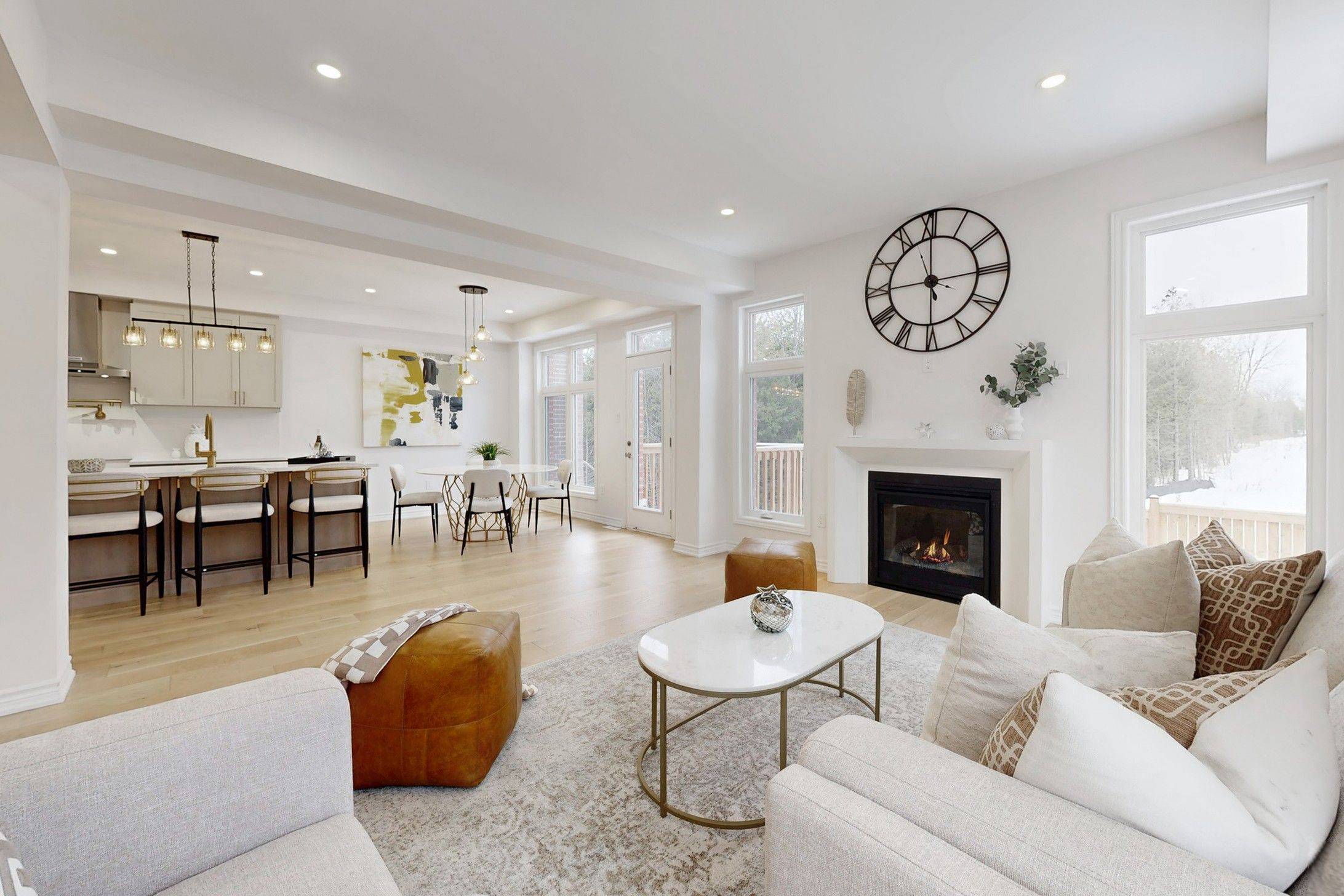 Georgina, ON L0E 1R0,1 Big Canoe DR