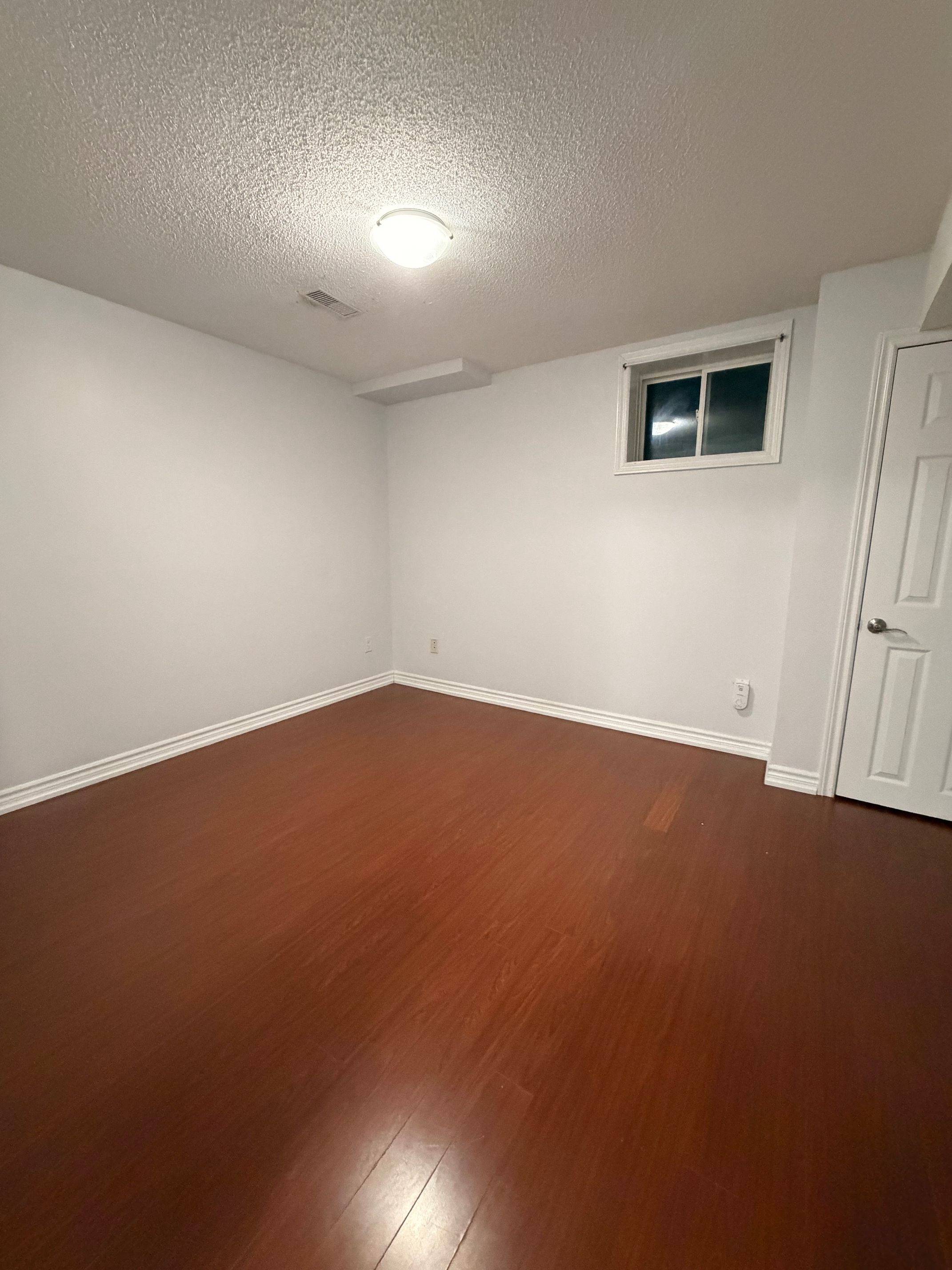 Milton, ON L9T 0P3,239 Mcdougall Crossing N/A #Basement