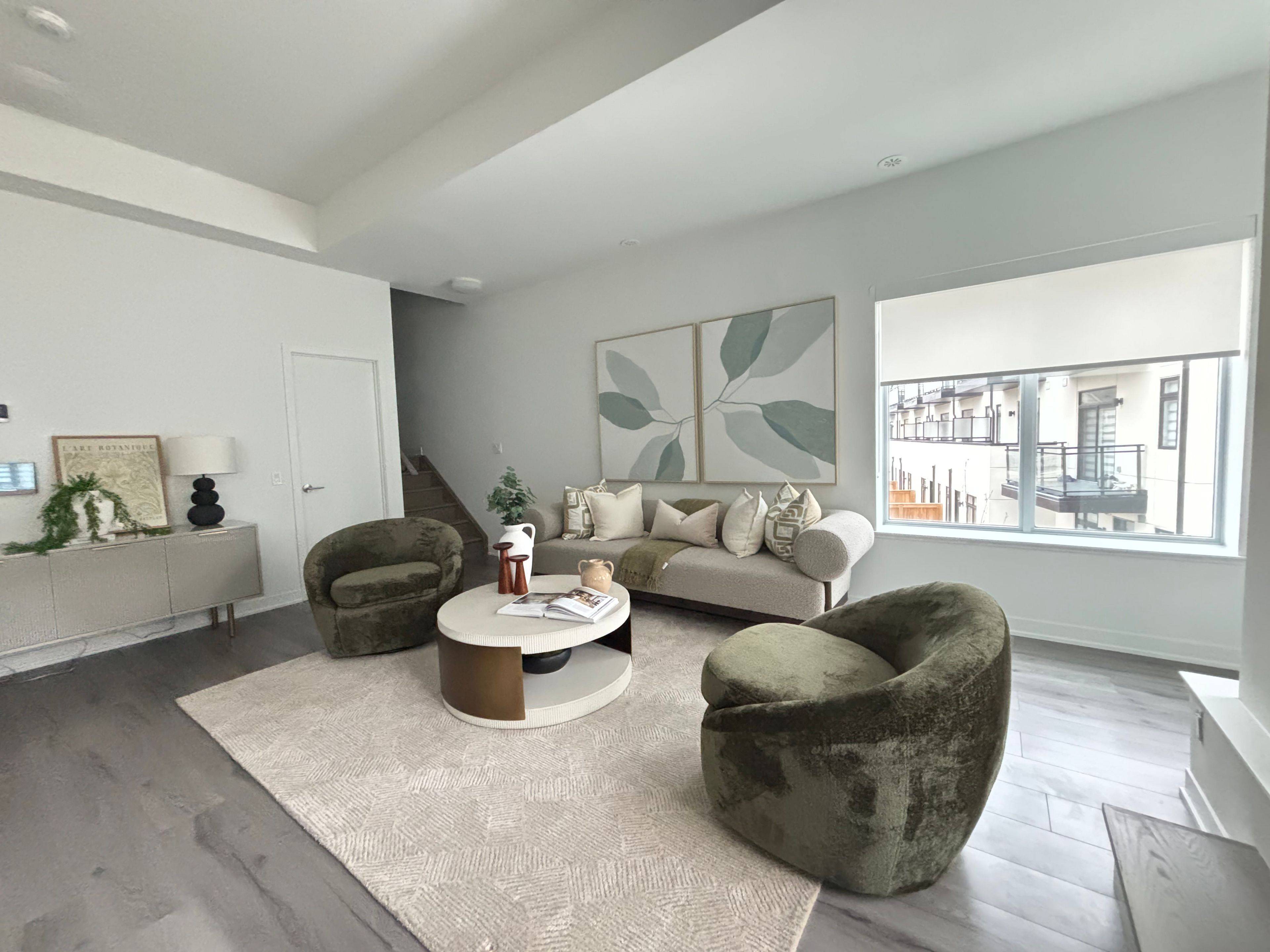 Oakville, ON L6M 5R1,3010 Trailside DR #157