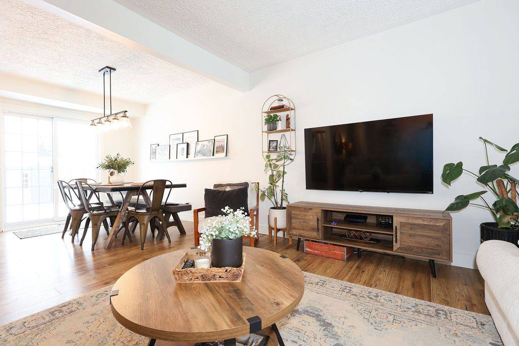 Stratford, ON N5A 5J7,151 Bedford DR