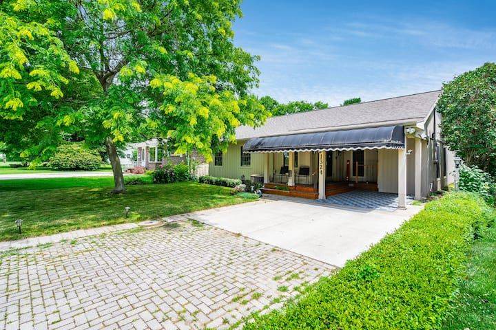 Kingsville, ON N9T 2R7,1324 Orchard BLVD