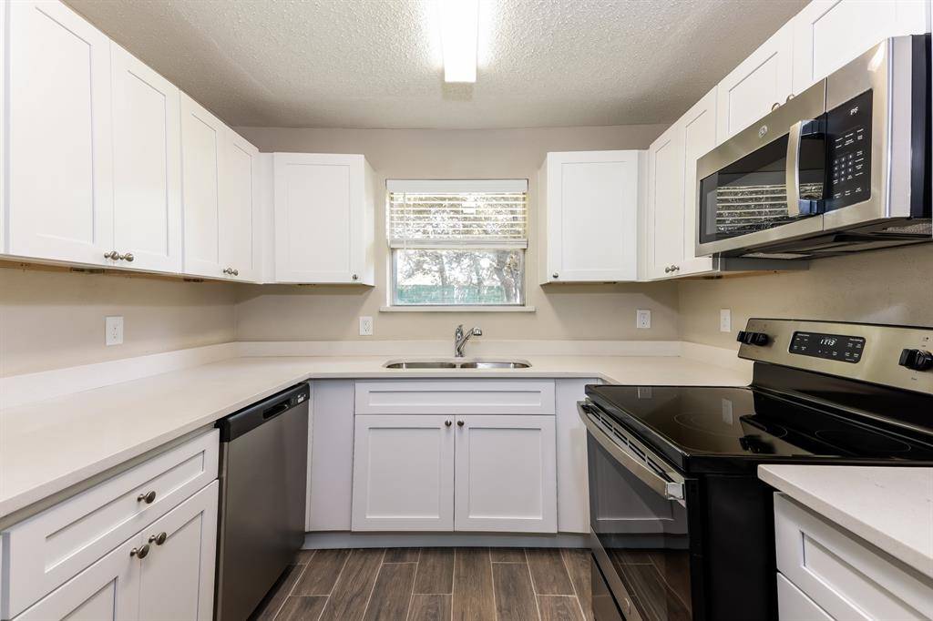 Dallas, TX 75217,414 Crusader Drive