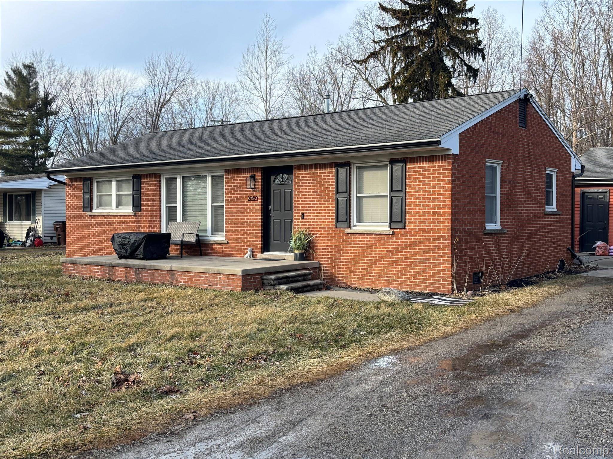 Carleton, MI 48117,2060 Carleton West RD