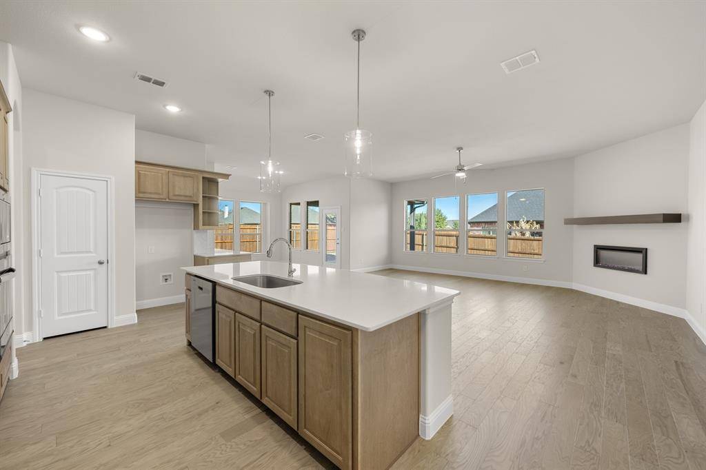 Cleburne, TX 76033,901 Meadow View Drive