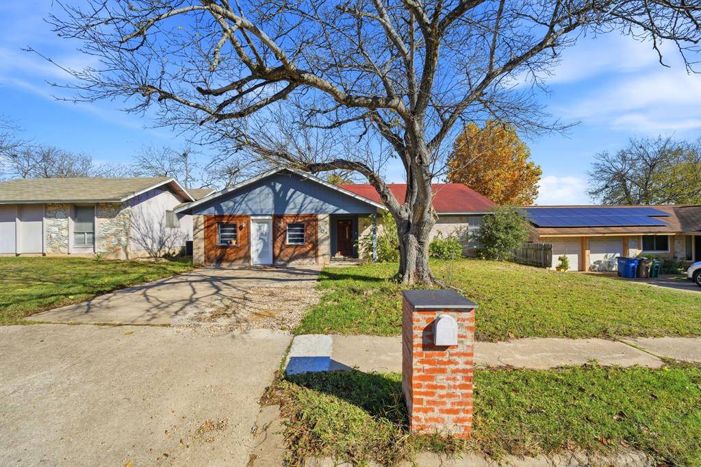 Austin, TX 78745,802 Buckingham Place