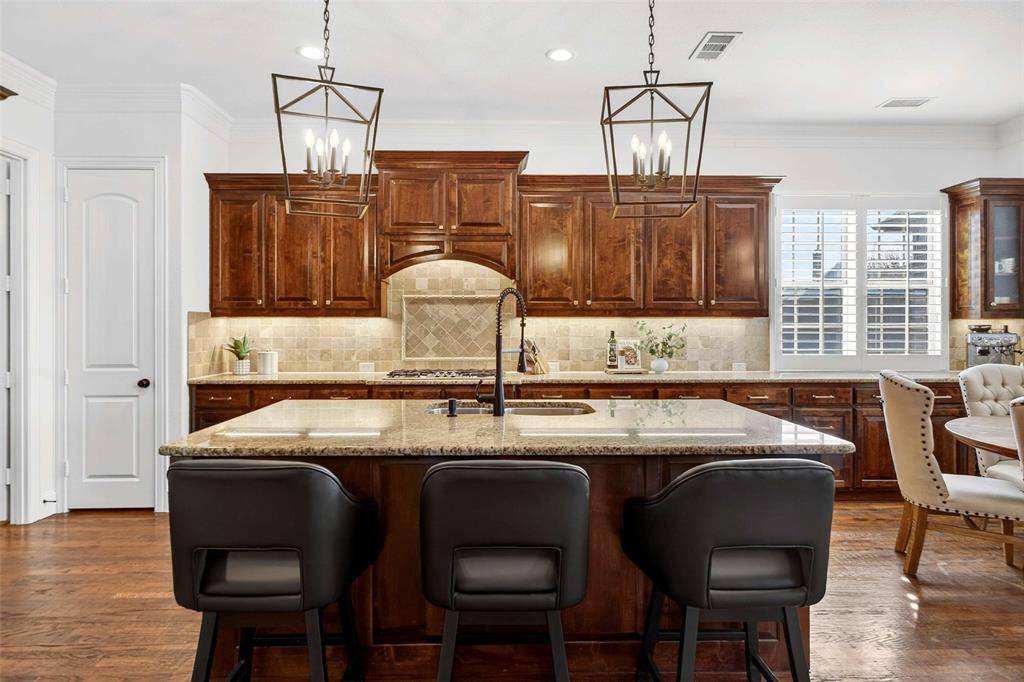 Frisco, TX 75033,5925 Bloomsbury Place