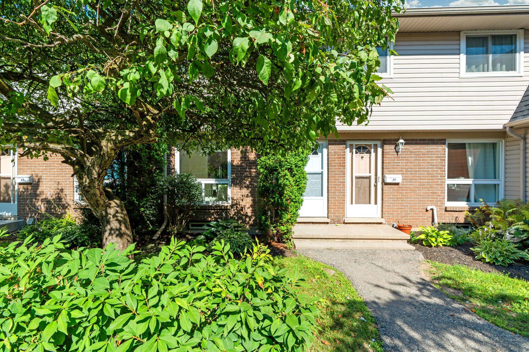 Stratford, ON N4Z 1B3,88 Avonwood DR #38