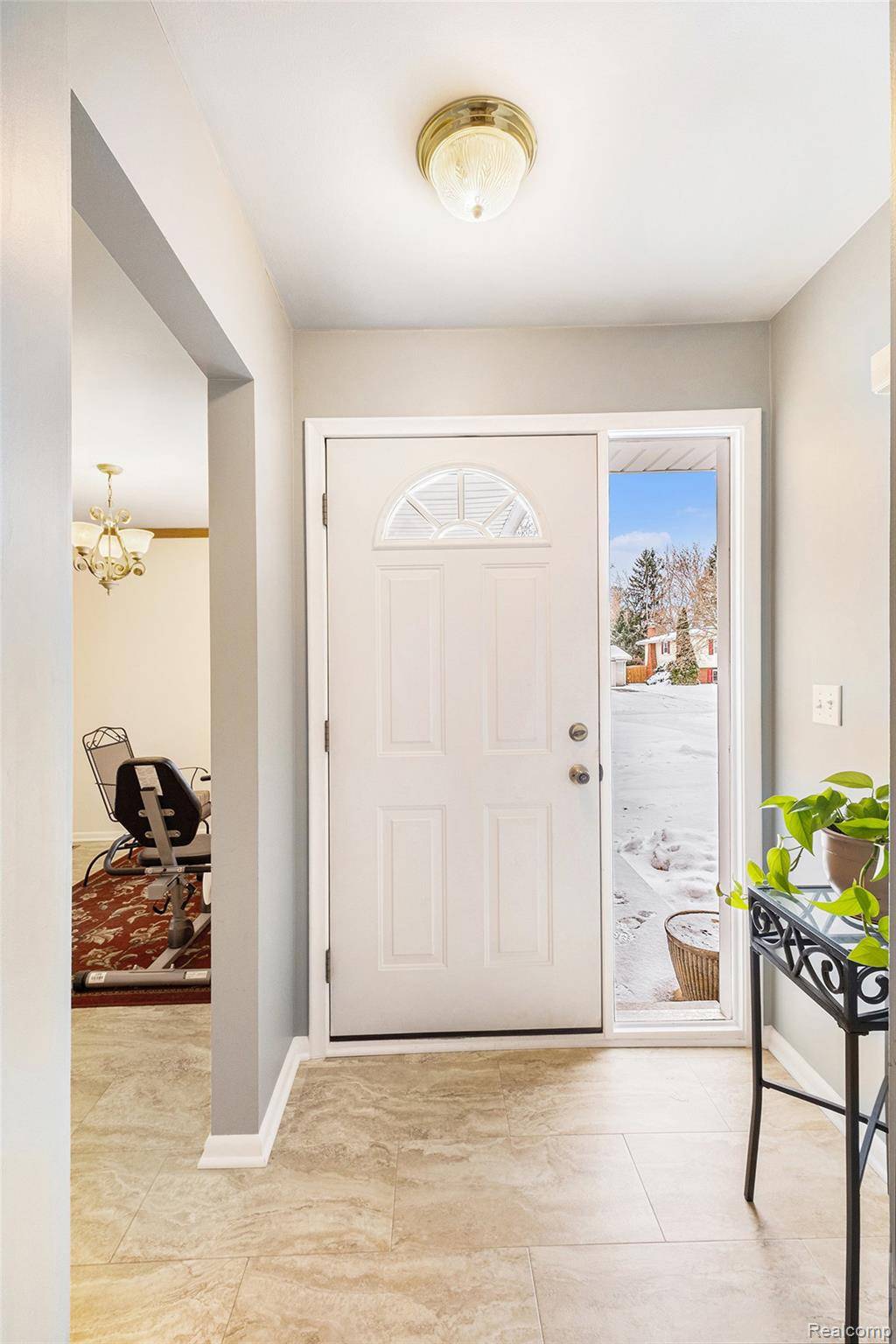 Flint, MI 48507,1345 Williamsburg RD