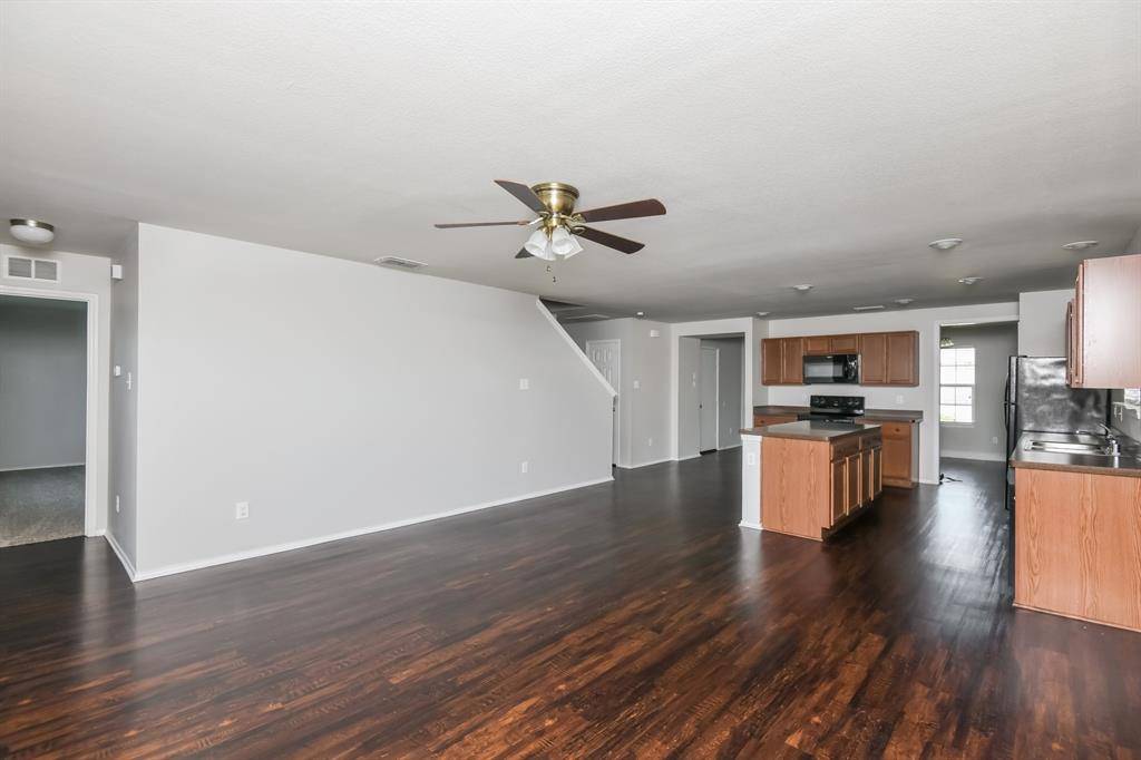 Fort Worth, TX 76179,8932 PUERTO VISTA Drive