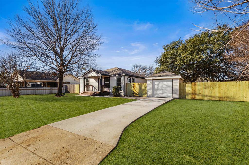 Dallas, TX 75227,3921 Sheraton Drive