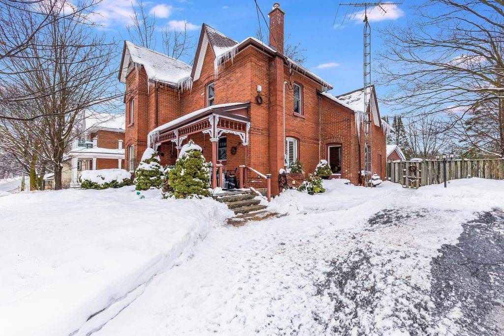 Essa, ON L0L 2N0,220 Barrie ST