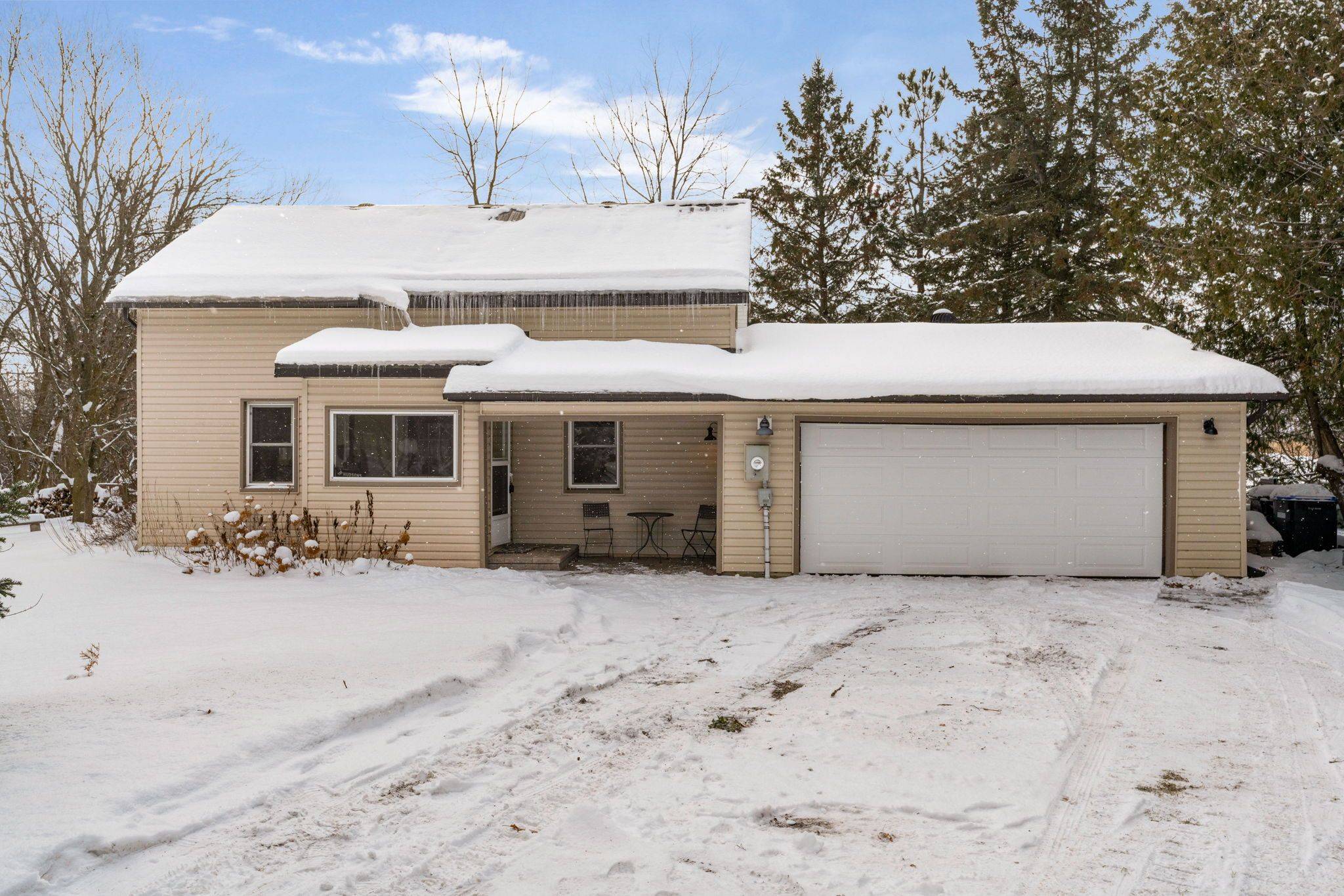Oro-medonte, ON L4M 4Y8,3324 Penetanguishene RD