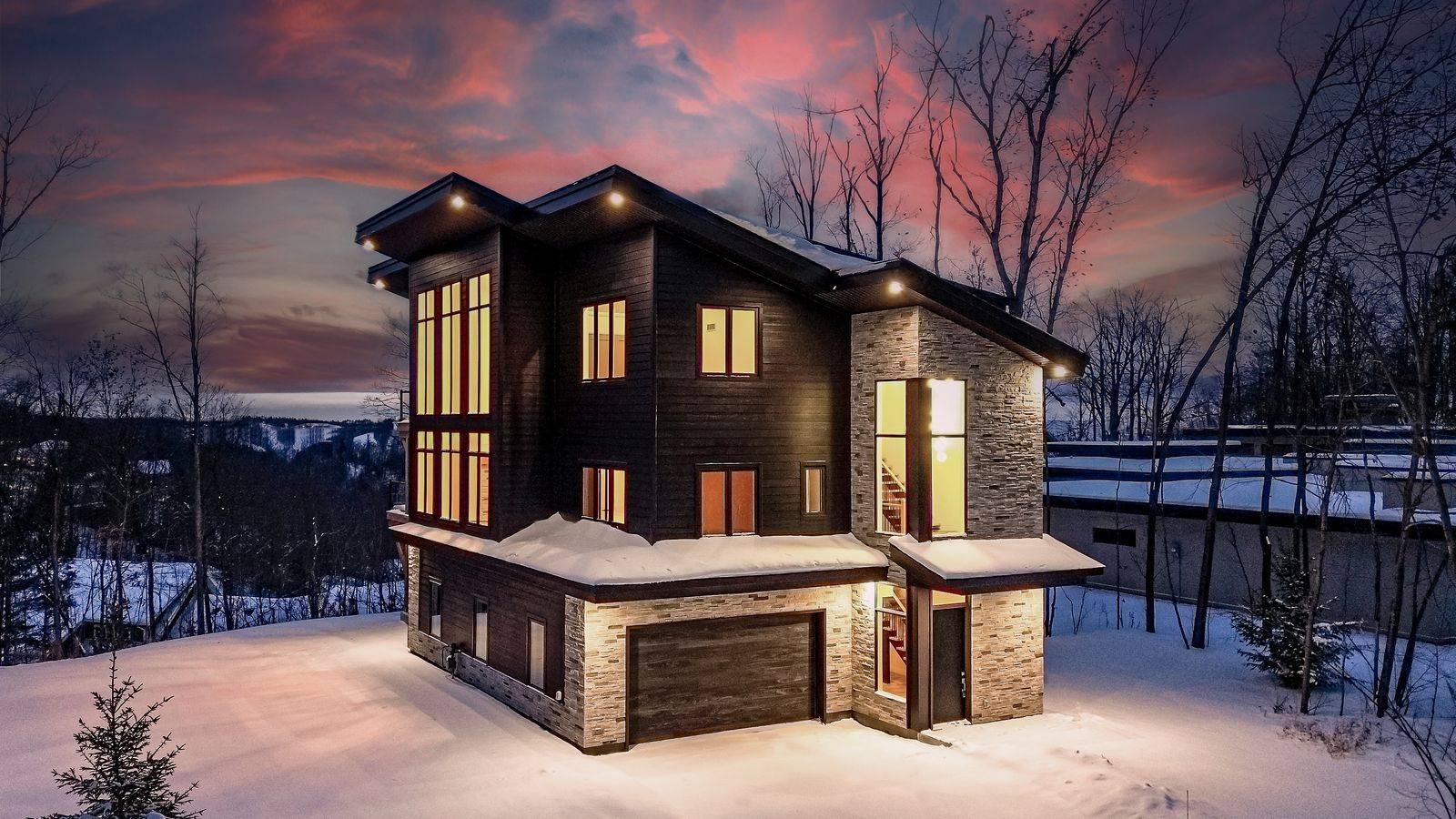 Oro-medonte, ON L0L 2L0,3316 Line 4 N/A N