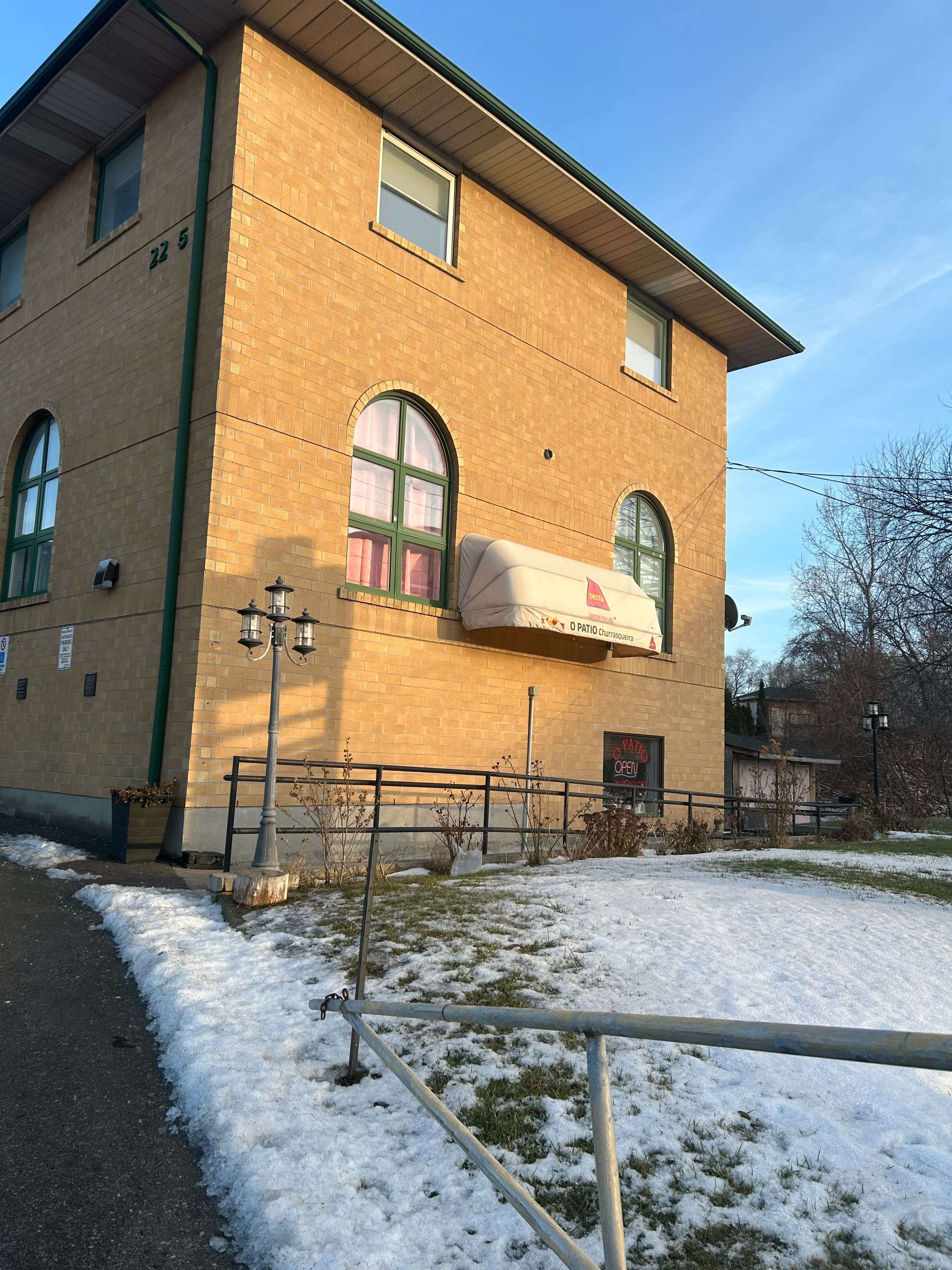 Toronto W04, ON M6M 3Z6,2255 Keele ST