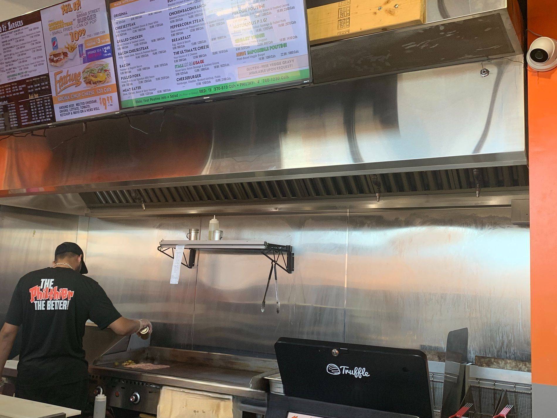 Toronto W10, ON M9W 5E8,195 Carlingview DR #1B