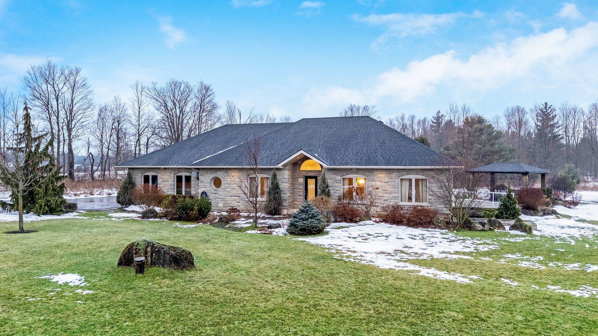 Milton, ON L0P 1B0,9300 First Line