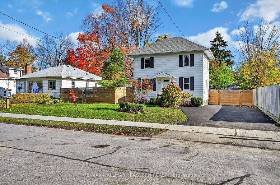 Peterborough, ON K9J 6B4,14 Alexander AVE