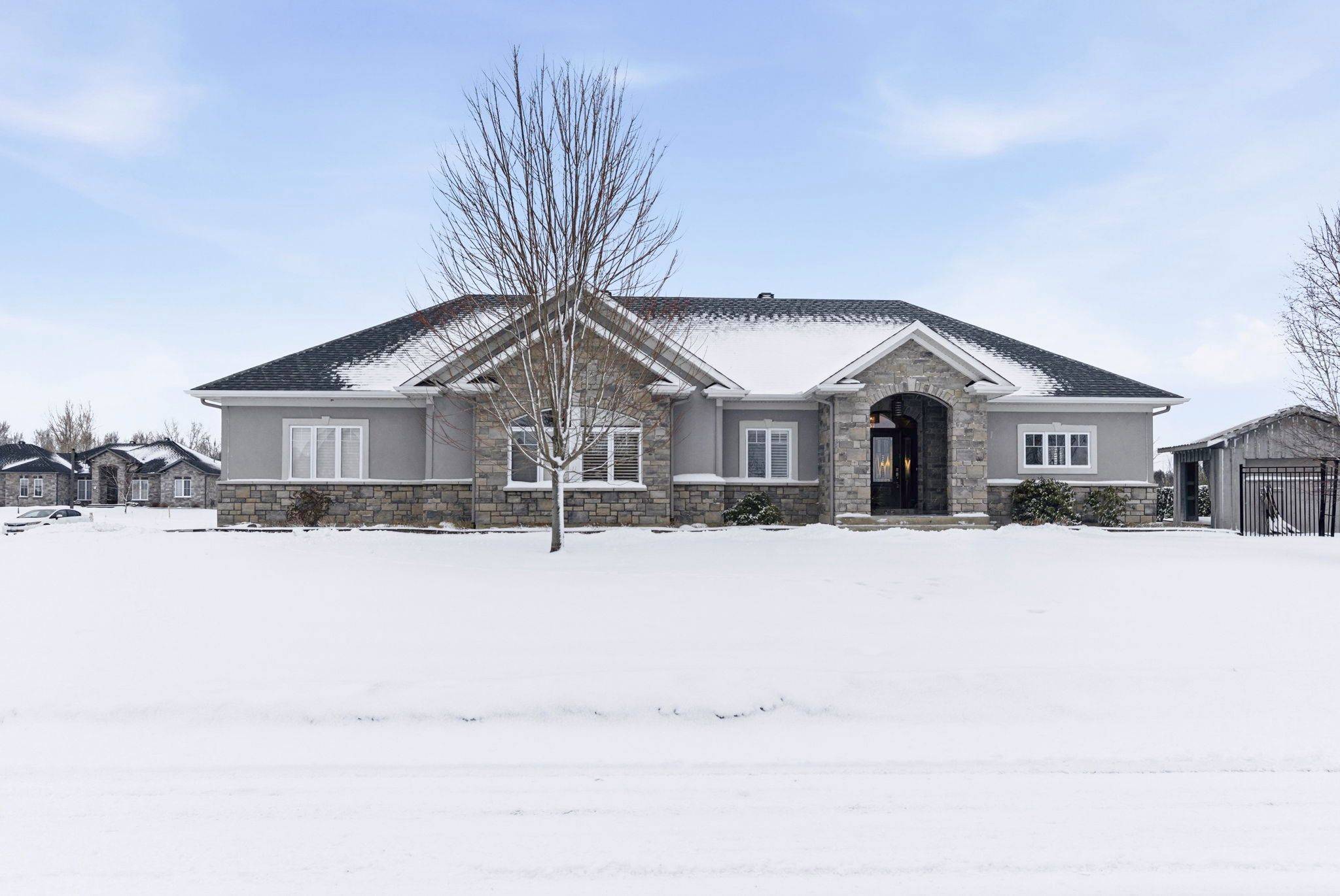 South Glengarry, ON K6H 0G7,18132 St. Laurent BLVD