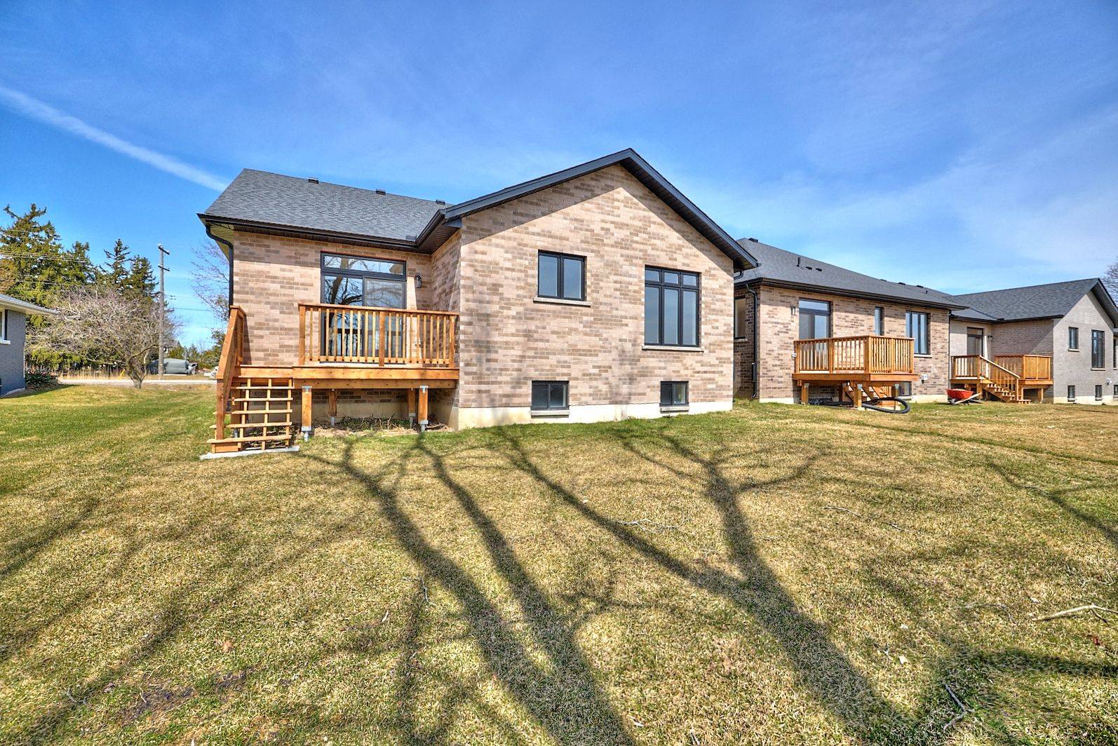 Lincoln, ON L0R 2C0,4124 Fly RD